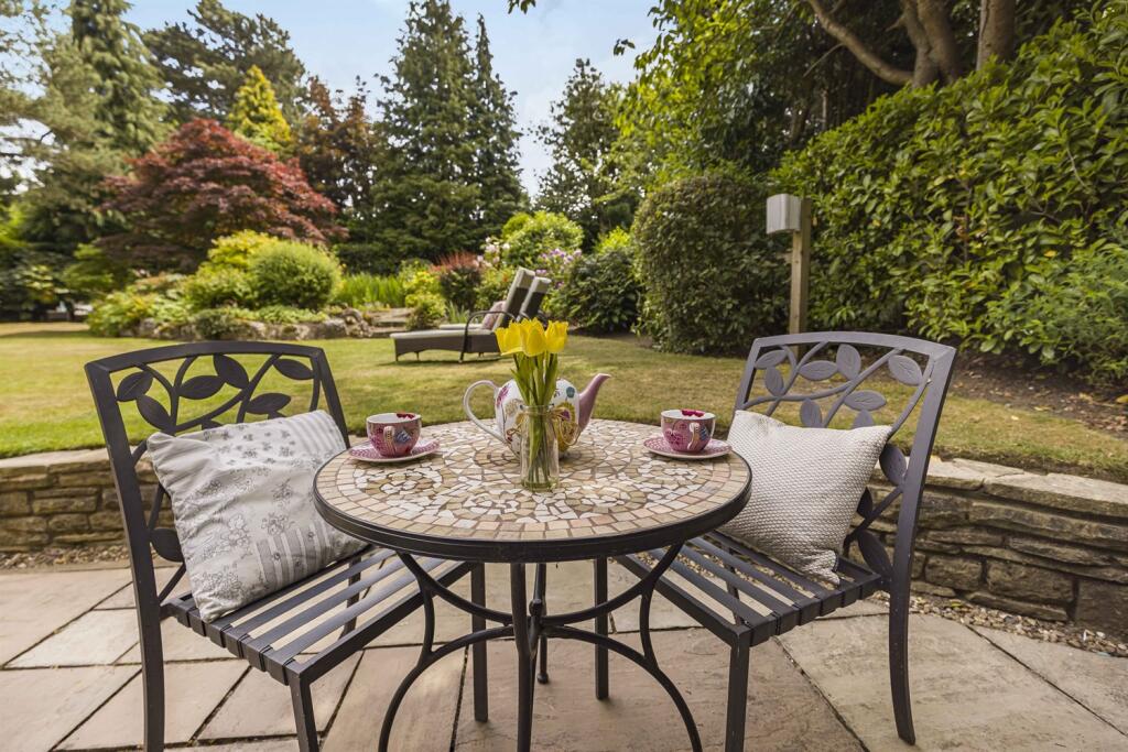 5 bedroom detached house for sale in Park Road, Hale, Altrincham, WA15